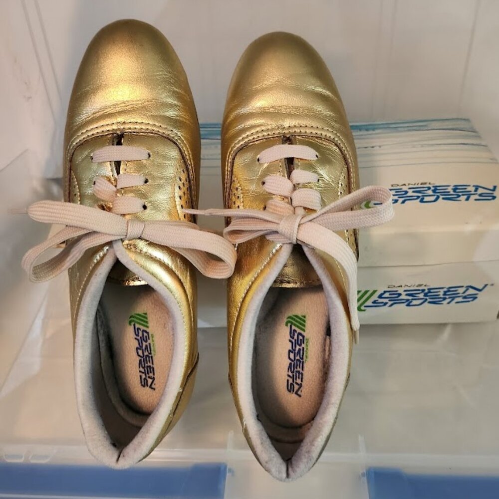 Vintage Gold DANIEL GREEN SPORTS Ladies Shoes 6.5M